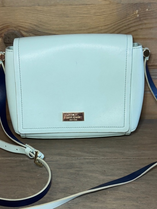 kate spade Handbags - Kate Spade Light Blue Leather Crossbody Navy Trim Magnetic Flap EUC